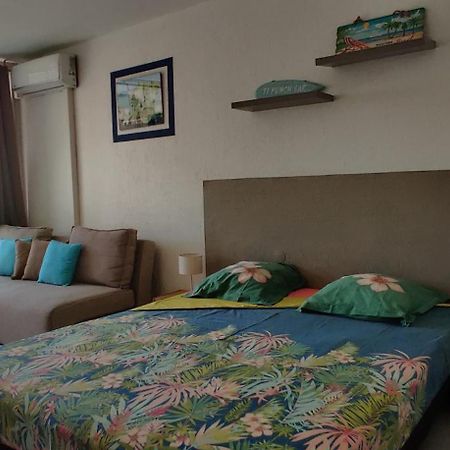 Parfum Des Iles - Vue Mer, Plage A 30M Et Piscine En Option Le Gosier  Exterior photo