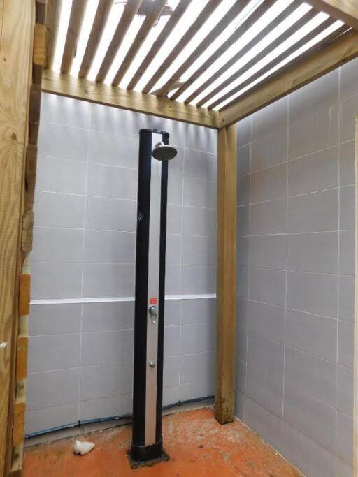 Parfum Des Iles - Vue Mer, Plage A 30M Et Piscine En Option Le Gosier  Exterior photo