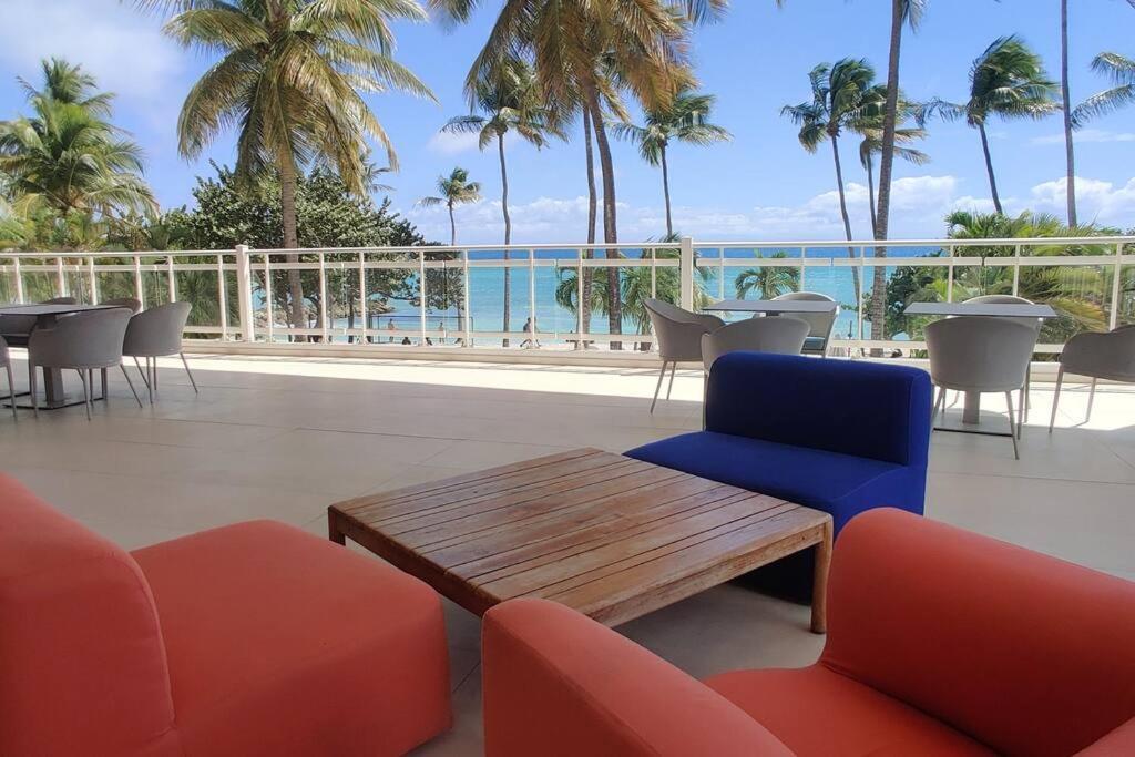 Parfum Des Iles - Vue Mer, Plage A 30M Et Piscine En Option Le Gosier  Exterior photo