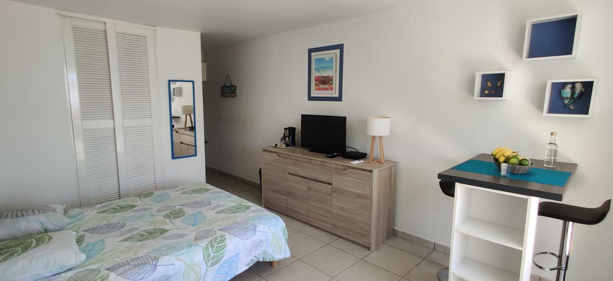 Parfum Des Iles - Vue Mer, Plage A 30M Et Piscine En Option Le Gosier  Exterior photo